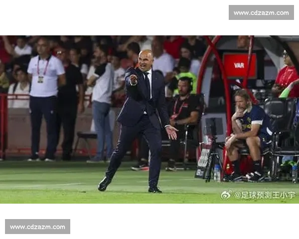 第 21 分钟的仰望：C 罗用进球致敬若塔